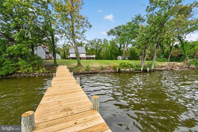 336 RIVERSIDE DR, Essex, MD 21221