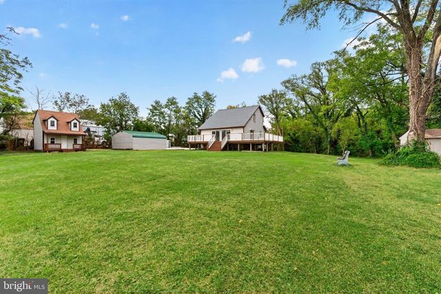 336 RIVERSIDE DR, Essex, MD 21221