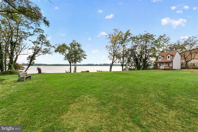 336 RIVERSIDE DR, Essex, MD 21221
