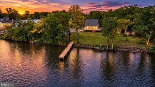 336 RIVERSIDE DR, Essex, MD 21221