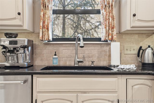 3435 E 86th Street, Tulsa, OK 74137