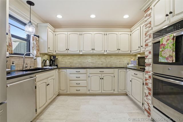 3435 E 86th Street, Tulsa, OK 74137