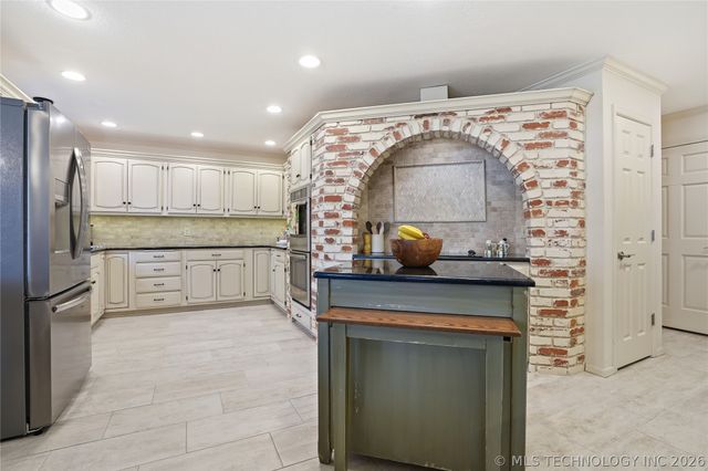 3435 E 86th Street, Tulsa, OK 74137