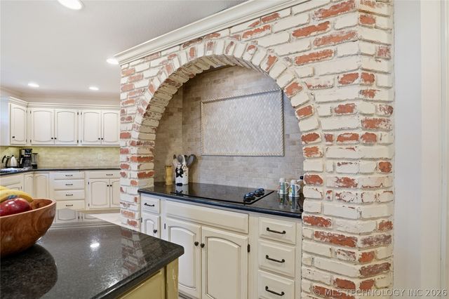 3435 E 86th Street, Tulsa, OK 74137