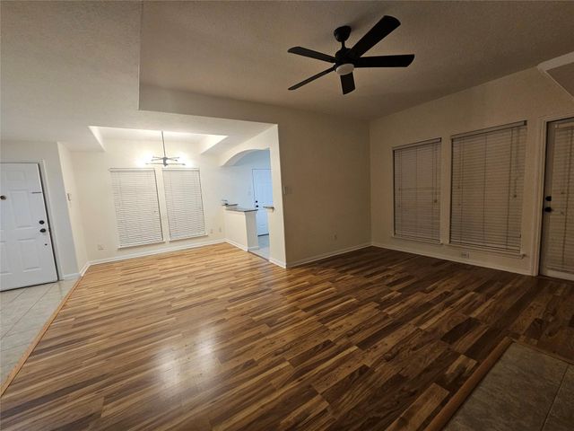 35 S Avonlea Circle, The Woodlands, TX 77382