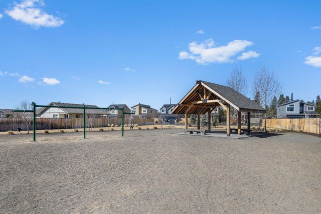 51783 Fordham Drive, La Pine, OR 97739