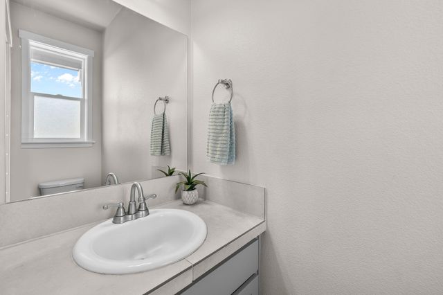 51783 Fordham Drive, La Pine, OR 97739