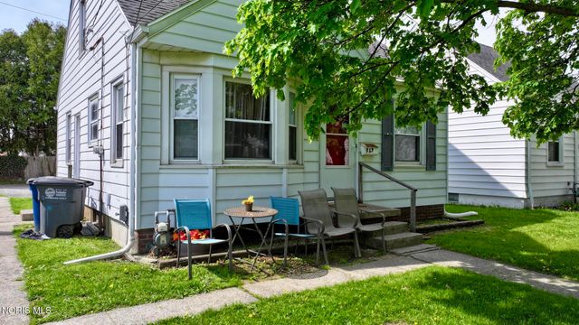 917 Eleanor Avenue, Toledo, OH 43612