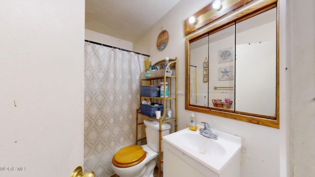 917 Eleanor Avenue, Toledo, OH 43612
