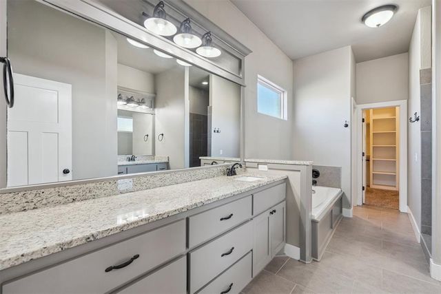 13609 Firethorn Drive, Piedmont, OK 73078