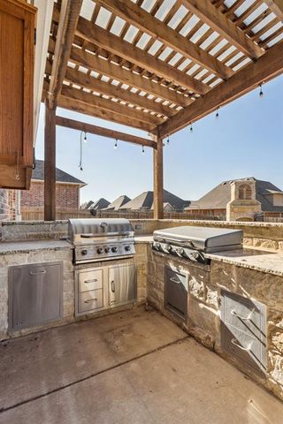 13609 Firethorn Drive, Piedmont, OK 73078