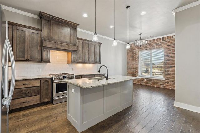 13609 Firethorn Drive, Piedmont, OK 73078