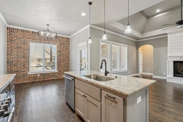 13609 Firethorn Drive, Piedmont, OK 73078