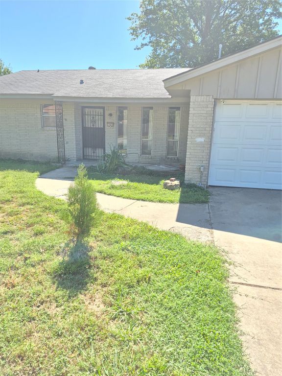 11020 E 17th Street N, Tulsa, OK 74128