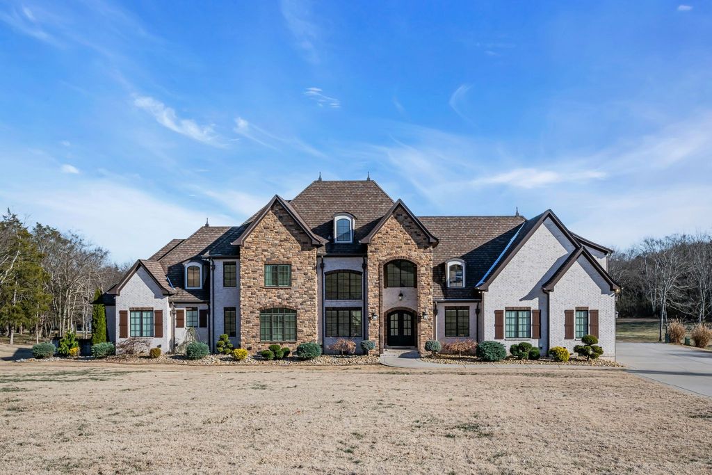 129 Bethlehem Rd, Lebanon, TN 37087