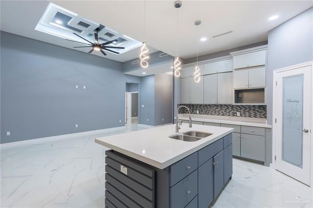 1402 Tee Box Drive, Weslaco, TX 78596