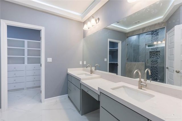 1402 Tee Box Drive, Weslaco, TX 78596