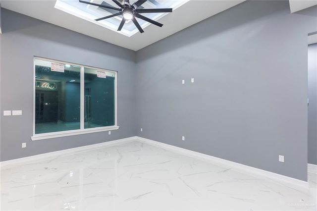 1402 Tee Box Drive, Weslaco, TX 78596