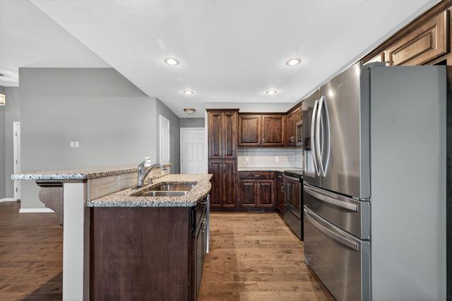 301 W Corsica Street, Republic, MO 65738