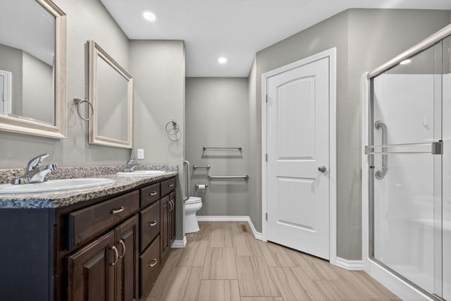 301 W Corsica Street, Republic, MO 65738