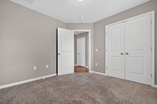 301 W Corsica Street, Republic, MO 65738