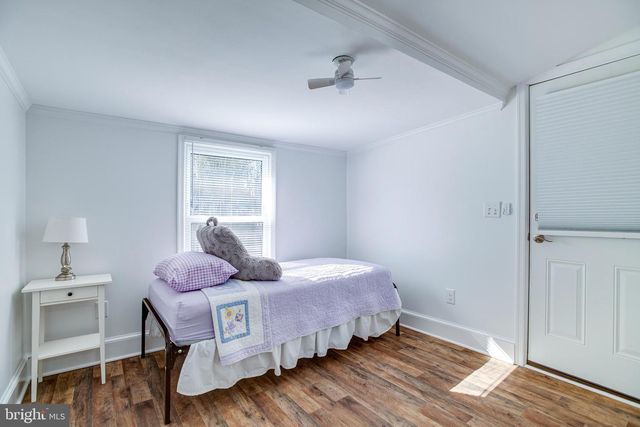 300 BELLEVIEW AVE, Orange, VA 22960