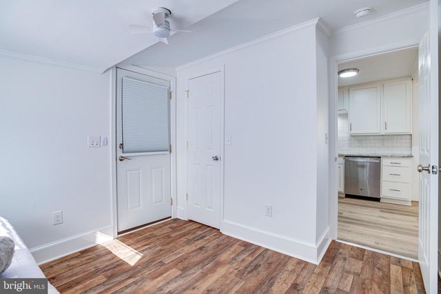 300 BELLEVIEW AVE, Orange, VA 22960