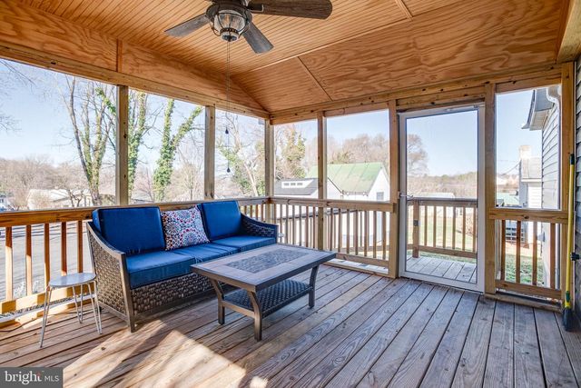 300 BELLEVIEW AVE, Orange, VA 22960