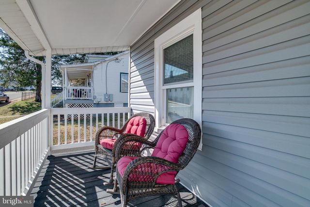 300 BELLEVIEW AVE, Orange, VA 22960