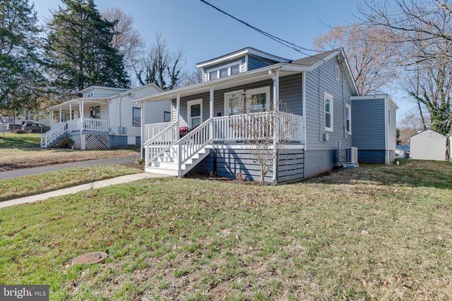 300 BELLEVIEW AVE, Orange, VA 22960