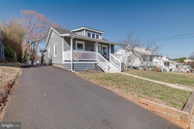 300 BELLEVIEW AVE, Orange, VA 22960