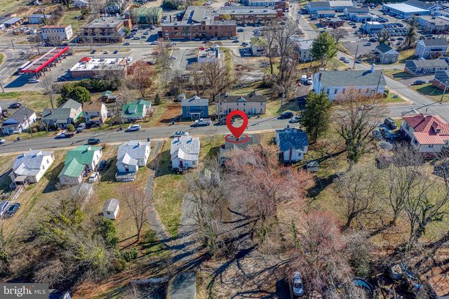 300 BELLEVIEW AVE, Orange, VA 22960