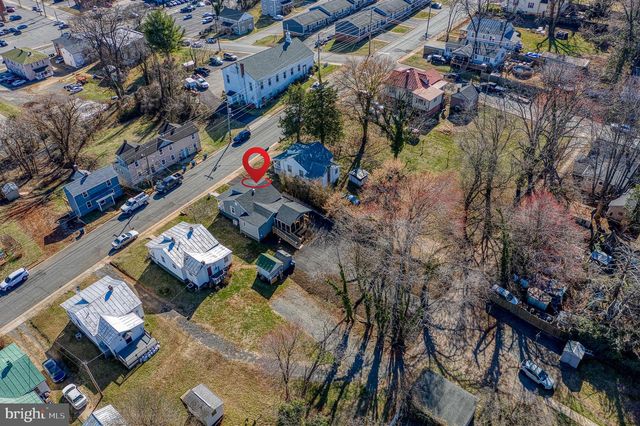 300 BELLEVIEW AVE, Orange, VA 22960