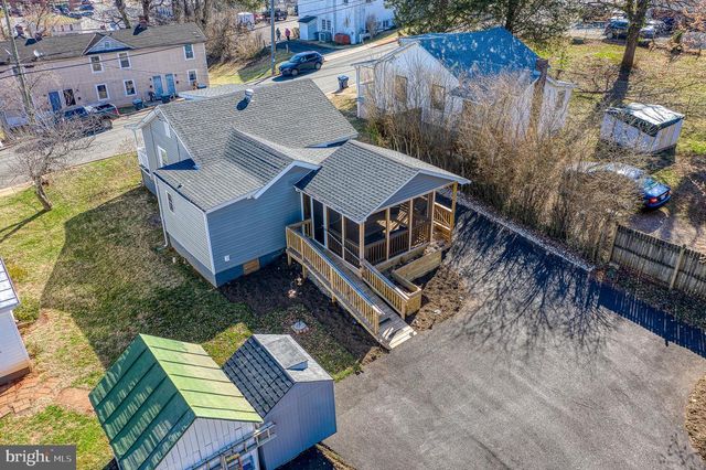 300 BELLEVIEW AVE, Orange, VA 22960