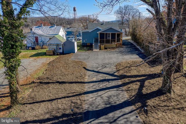 300 BELLEVIEW AVE, Orange, VA 22960