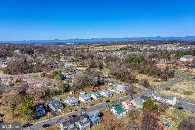 300 BELLEVIEW AVE, Orange, VA 22960