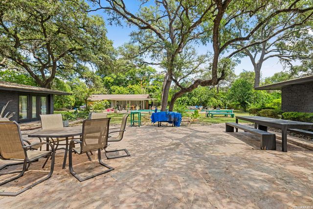 100 DOGWOOD LN, San Antonio, TX 78213