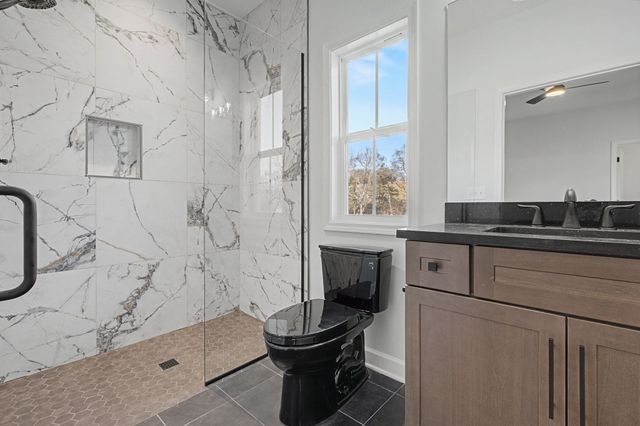 972 Dobbins Pike, Gallatin, TN 37066