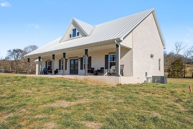 972 Dobbins Pike, Gallatin, TN 37066