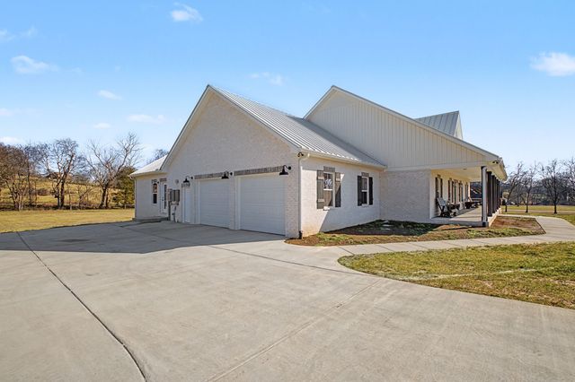 972 Dobbins Pike, Gallatin, TN 37066