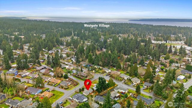 9109 221st Street SW, Edmonds, WA 98026