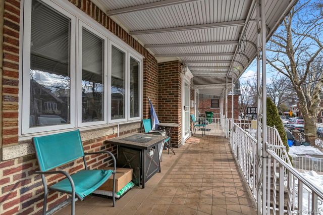 1922 Hering Avenue, Bronx, NY 10461