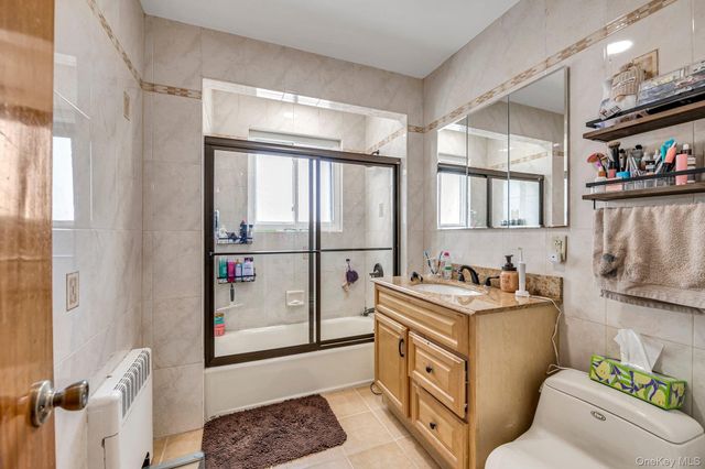 1922 Hering Avenue, Bronx, NY 10461