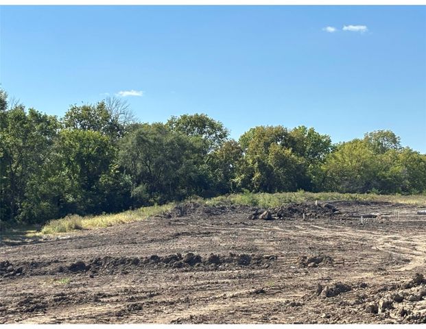 1 NW 88th Street, Johnston, IA 50131