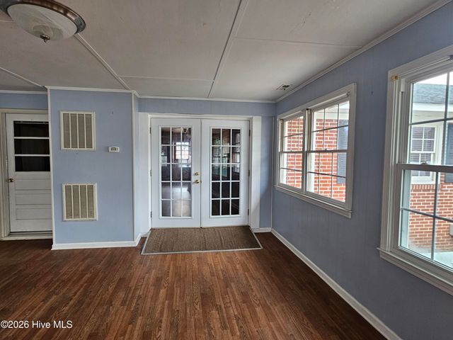 309 Fairfax Street, Clinton, NC 28328