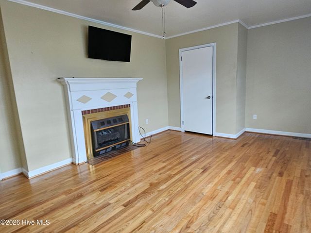 309 Fairfax Street, Clinton, NC 28328
