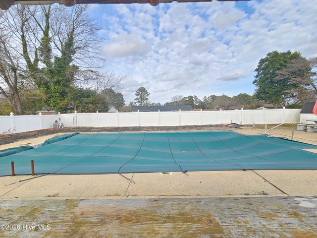 309 Fairfax Street, Clinton, NC 28328