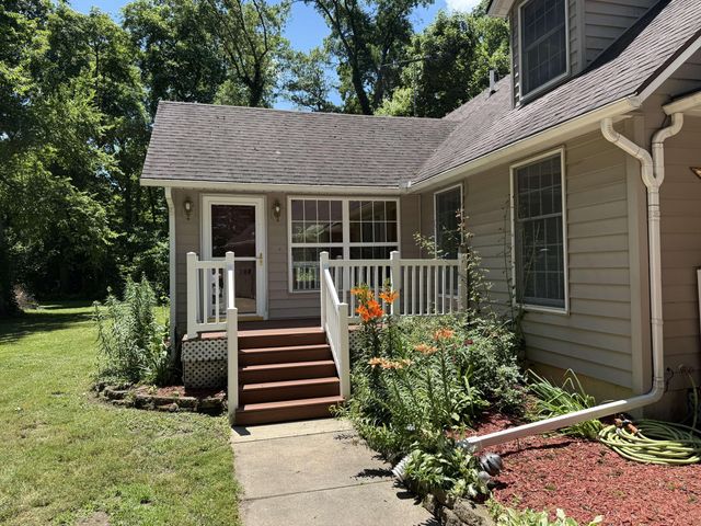 2530 S 400 E, La Porte, IN 46350