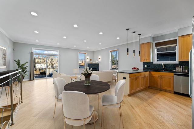 4105 S Drexel Boulevard 1SR, Chicago, IL 60653