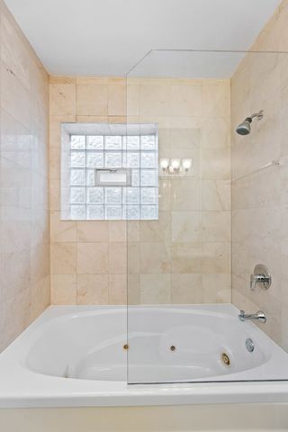 4105 S Drexel Boulevard 1SR, Chicago, IL 60653